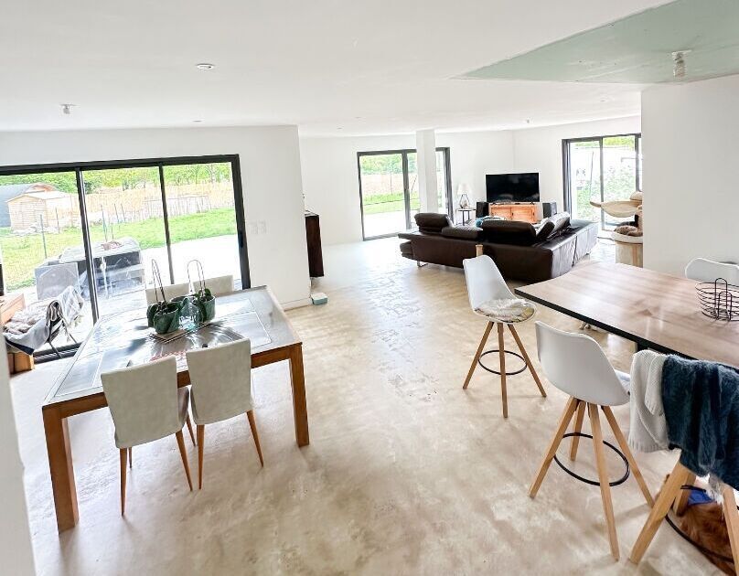 COMBOURG Maison Combourg 7 pièce(s) 190 m2 4