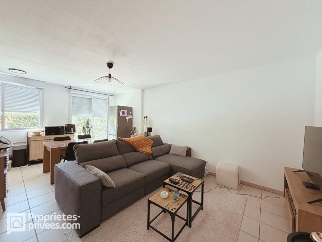MORIERES-LES-AVIGNON Appartement T2 en rez-de-jardin - 41 m², à Morières-Lès-Avignon 3