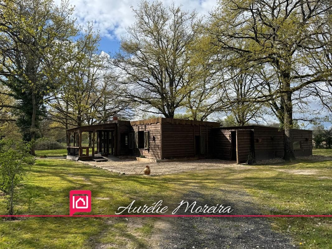 MUR-DE-SOLOGNE Chalet bois  Mur De Sologne 1 pièce(s) 35 m2 1