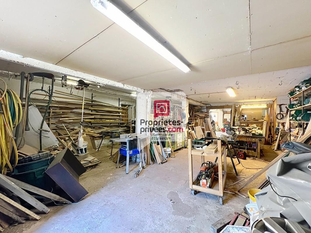 MARLENS Grange  authentique à fort potentiel 600 m2  Marlens 4