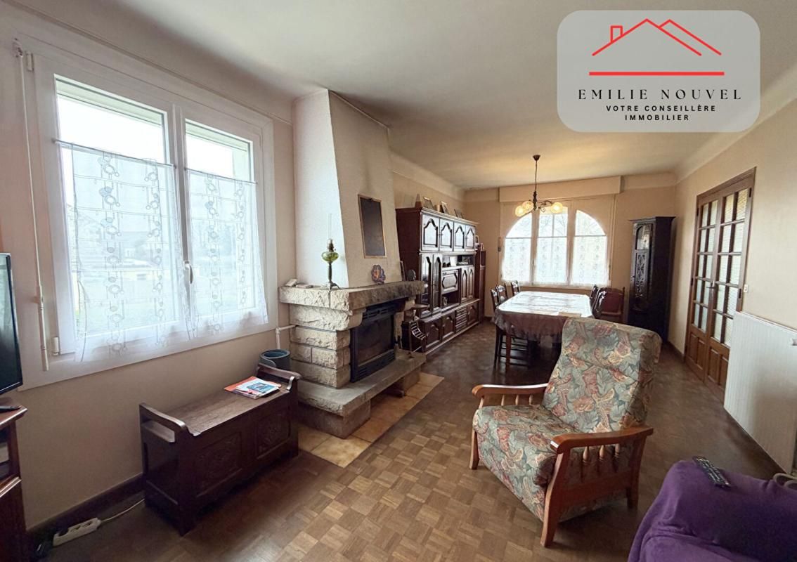 PLEUMEUR-GAUTIER Une maison familiale avec fort potentiel au coeur du bourg 4