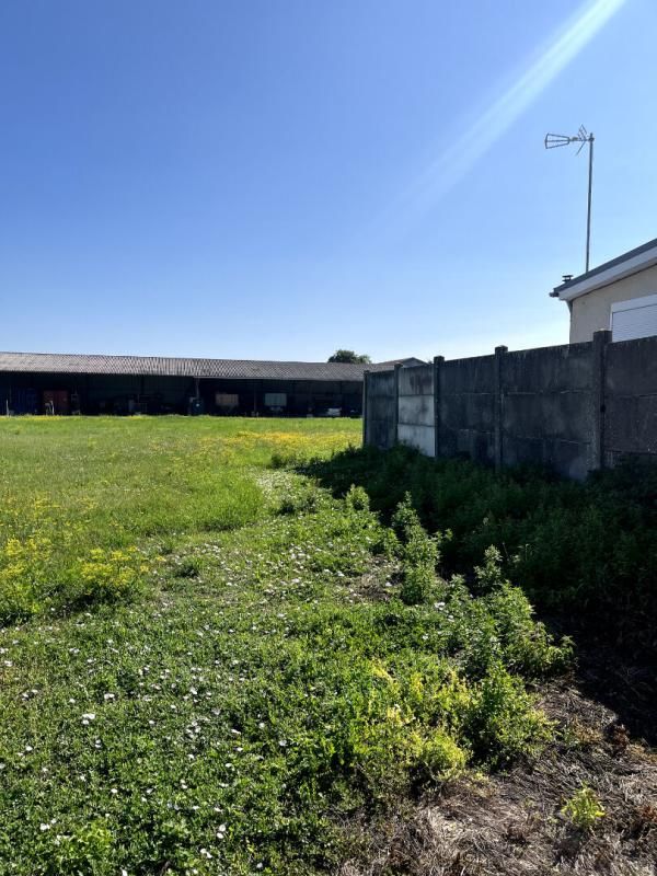 LES GRANDES-CHAPELLES Terrain Les Grandes Chapelles 1911 m2 4