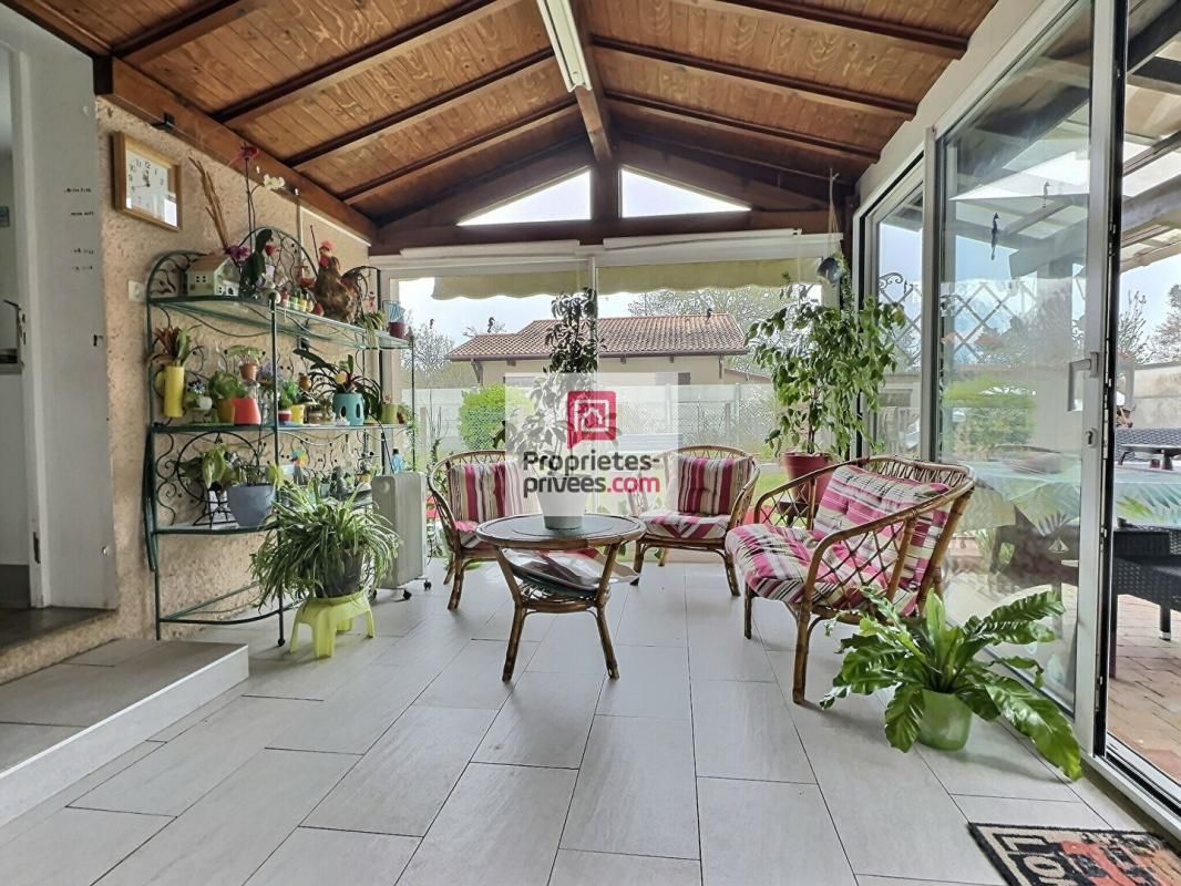 LA TESTE-DE-BUCH Dept 33 - La Teste De Buch- Maison 5 pièce(s) 79 m2 avec terrasse, son jardin de 745m² et un garage indépendant, une véranda de 10m2 et une buanderie de 15m2 soit une surface utile de 104m2 3