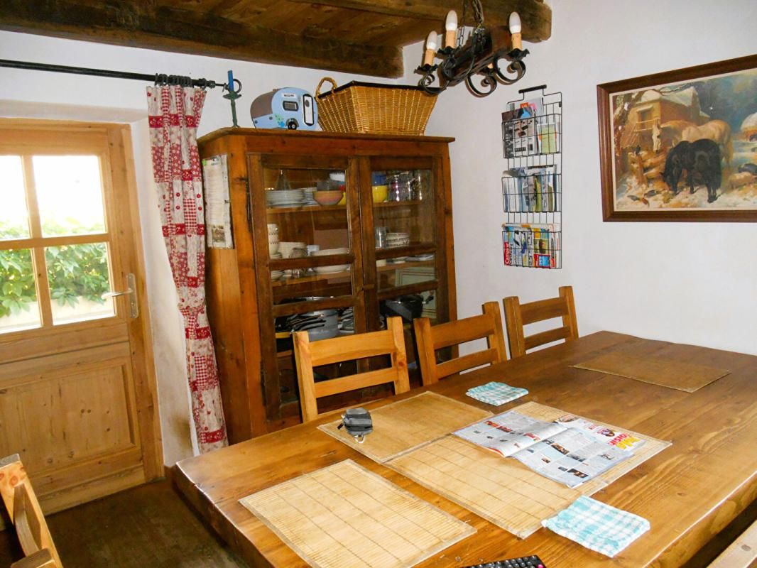 CHAMOUX-SUR-GELON Maison Chamoux Sur Gelon 4 pièce(s) 102 m2 4