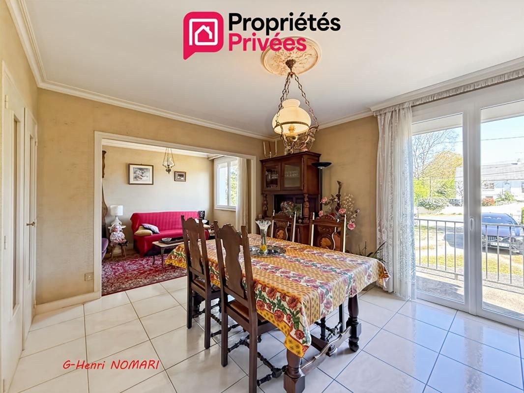 ERBRAY Maison Erbray 7 pièce(s) 170 m2, 4 Chambres, terrain de 2500m² 3