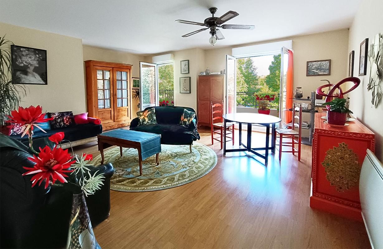 ROSNY-SOUS-BOIS Appartement 4 pièces 80 m2 (Rosny Sous Bois 93110) 3