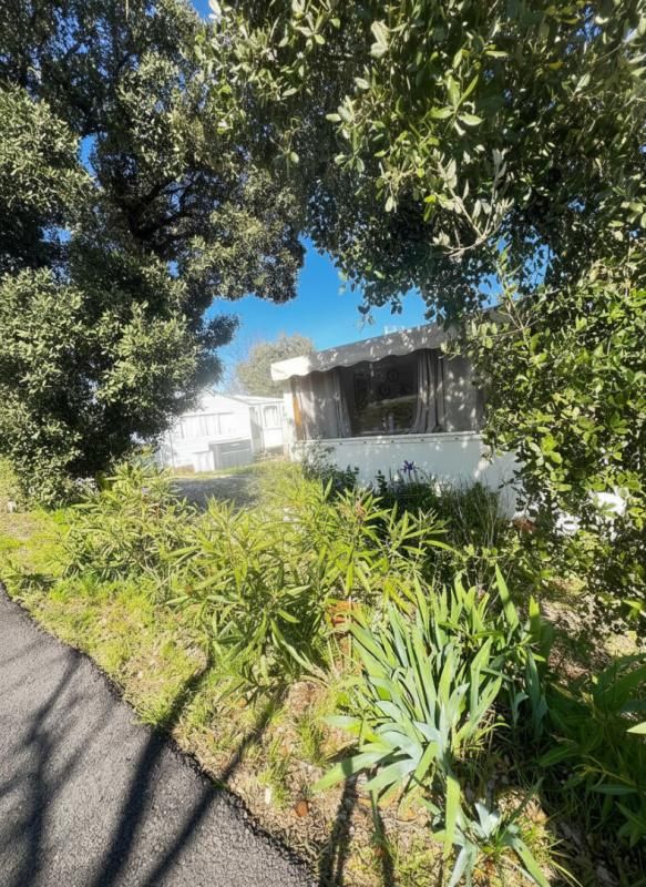 ROCBARON Terrain de Loisir avec Mobile-Home 2