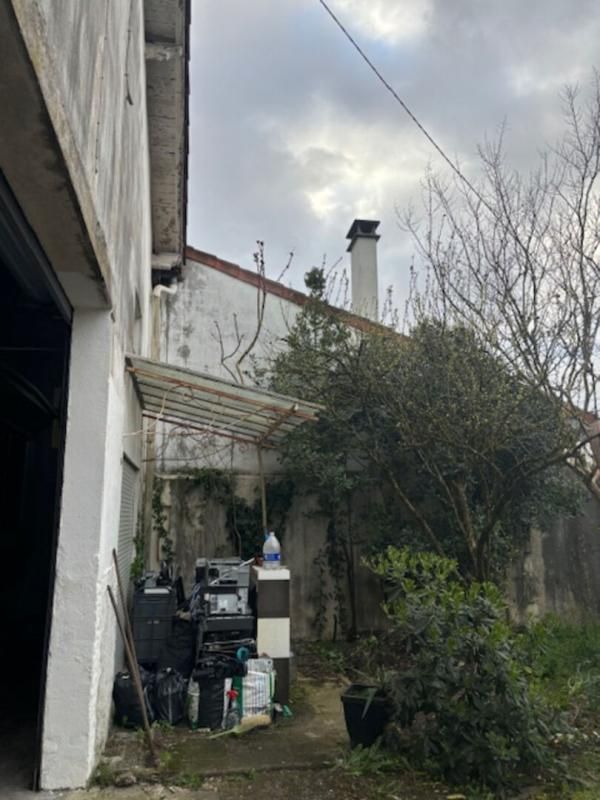 LE BOUSCAT 33110  LE BOUSCAT  HANGAR  BIEN RARE SUR SECTEUR 3