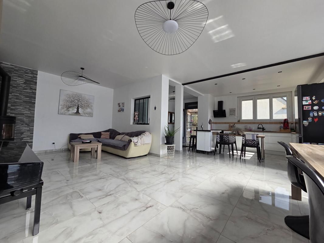 DOURDAN 18 MIN DOURDAN 4