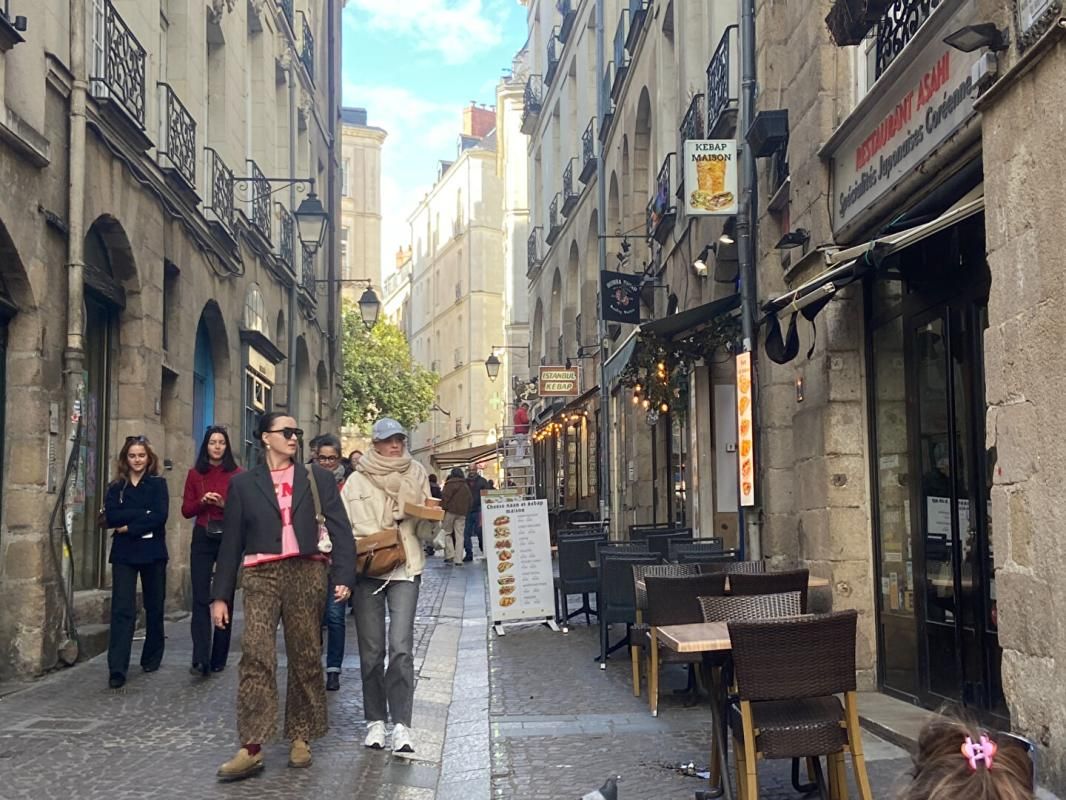 NANTES 44000 NANTES -  LOCAL A LOUER 37 M² -  QUARTIER DECRE - BOUFFAY 4