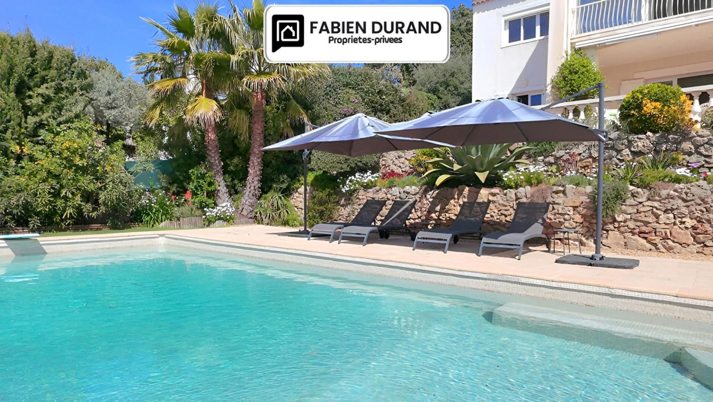 Villa Familiale  avec Piscine vue Mer, colline de Saint Aygulf