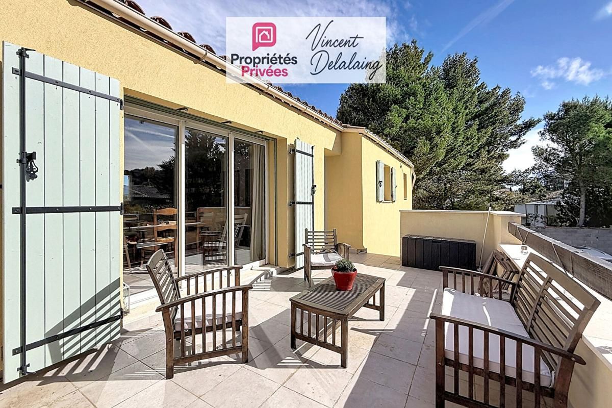 PERTUIS Maison familiale avec piscine, studio indépendant et vue Luberon 2