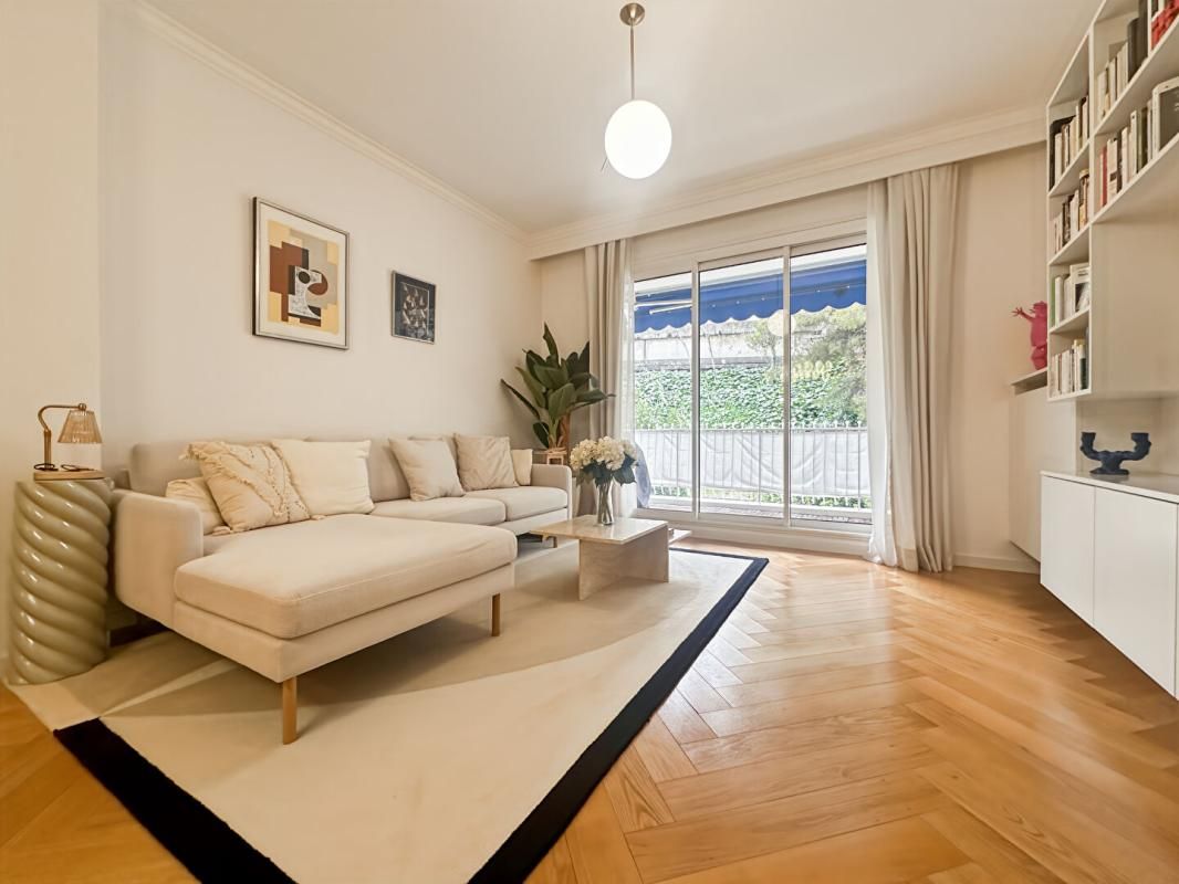 NICE NICE CIMIEZ - Appartement Nice 3 pièces de 73 m2 + GARAGE 2