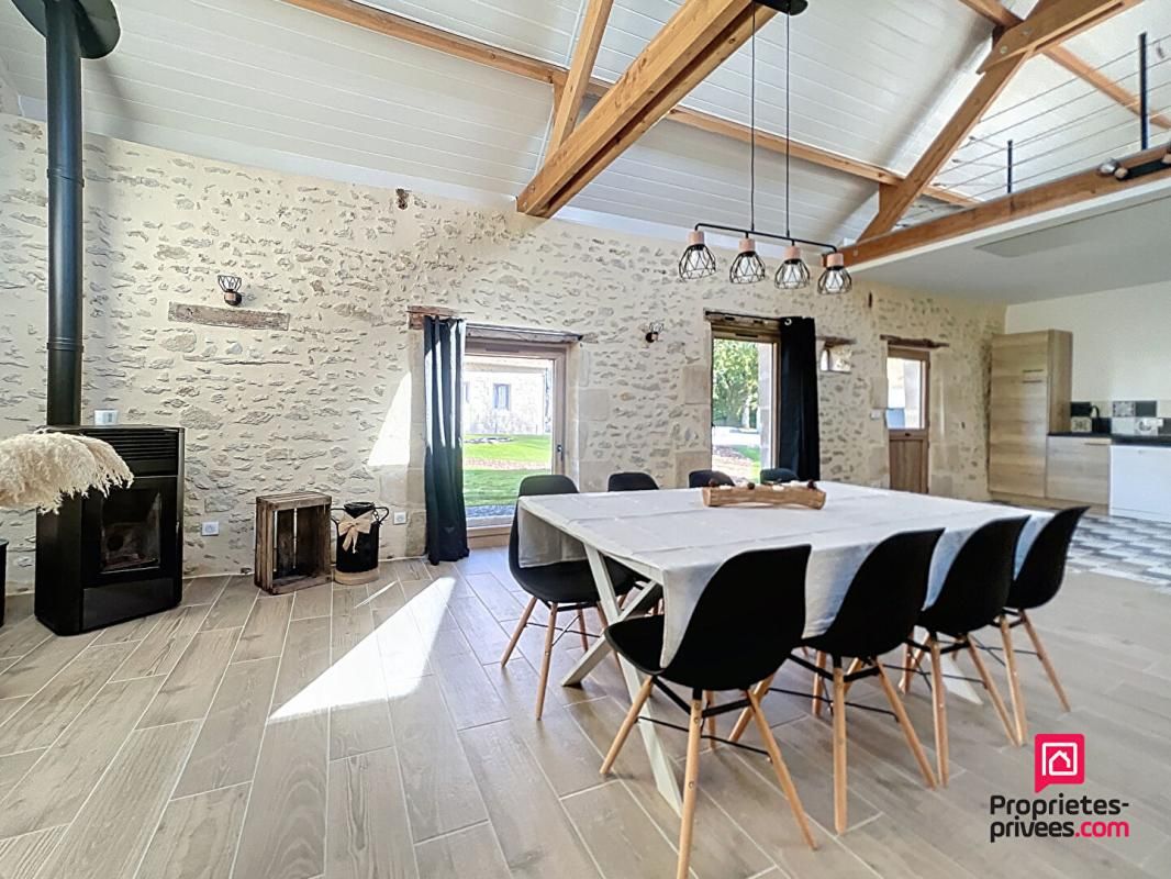 MAMERS Propriété de campagne rénovée avec maison d'amis ? 185 m² ? campagne de Mamers 4