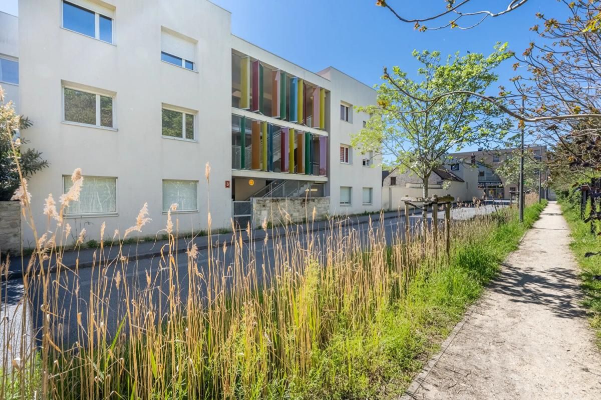 78130 LES MUREAUX , Appartement 2 pièce(s), Balcon, stationnement, Centre, 41,28m2