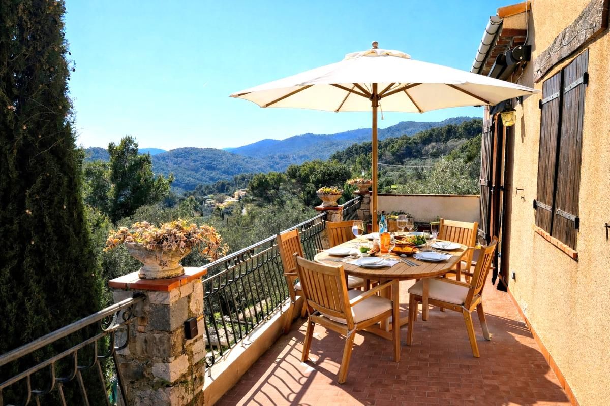 CLAVIERS Villa dans un environnement calme avec vue dégagée 3