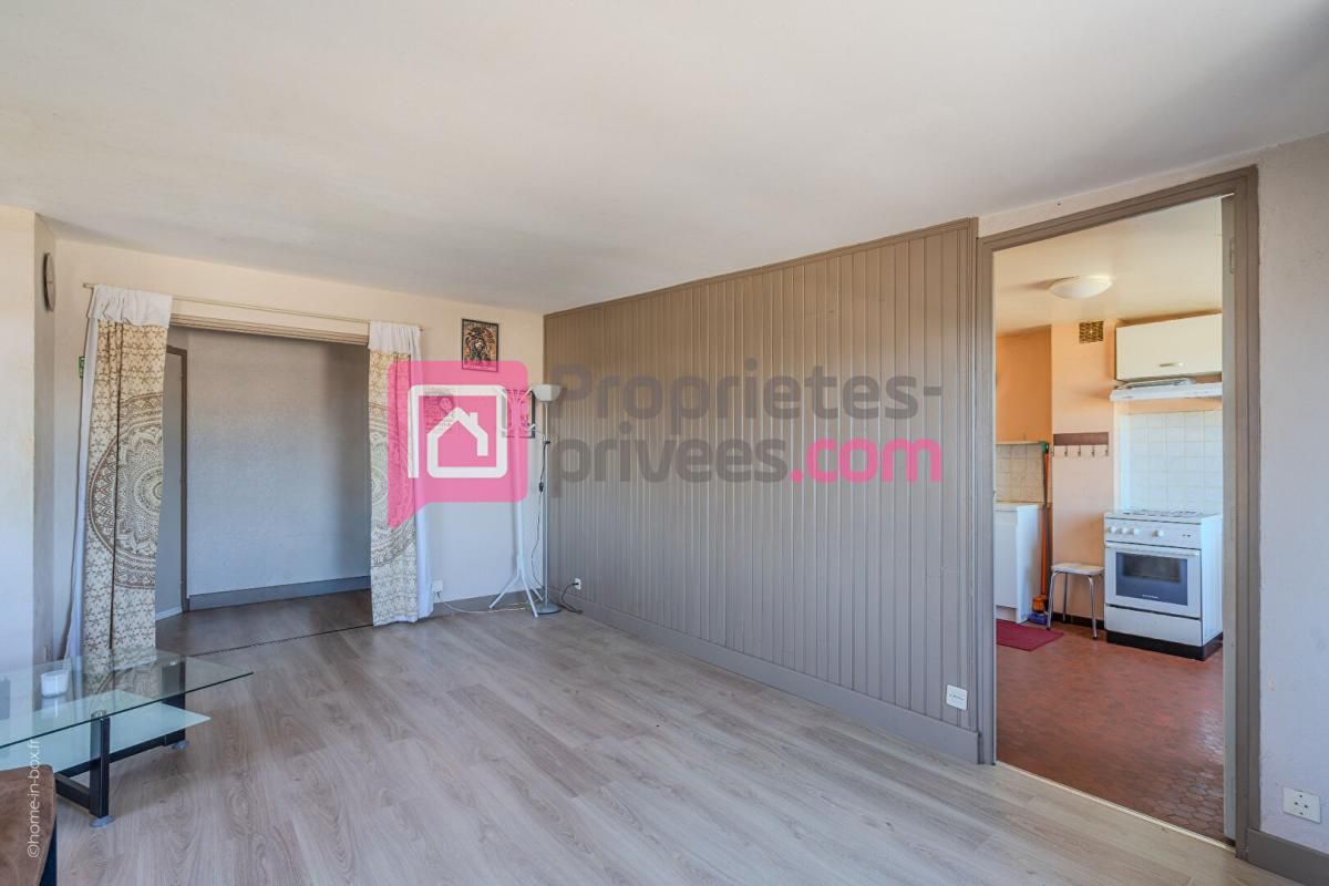 NOISEAU Grand Appartement  1 pièce(s)-44m + Parking 4