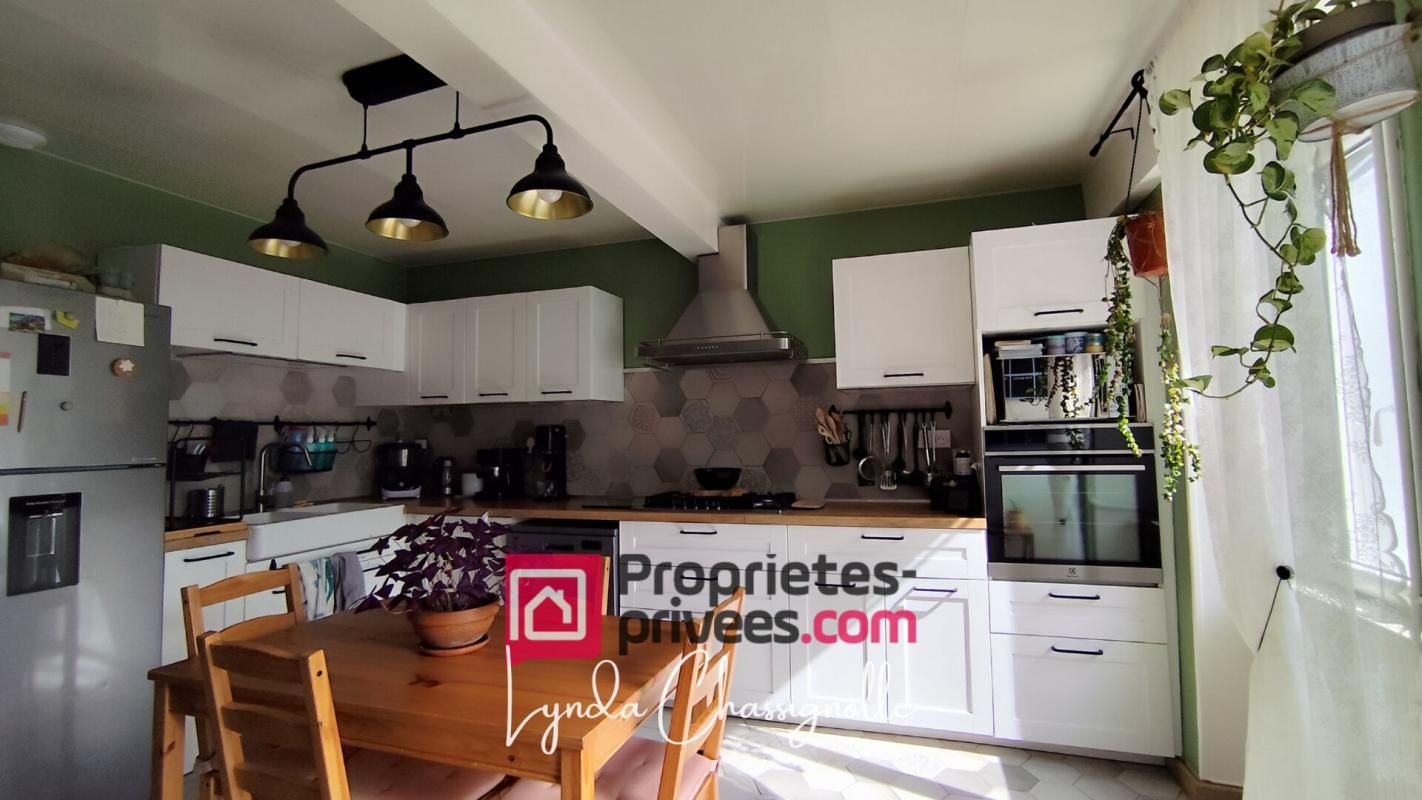 VOUGY Maison à Vougy - 185m² - 5 chambres - Entièrement rénovée 4