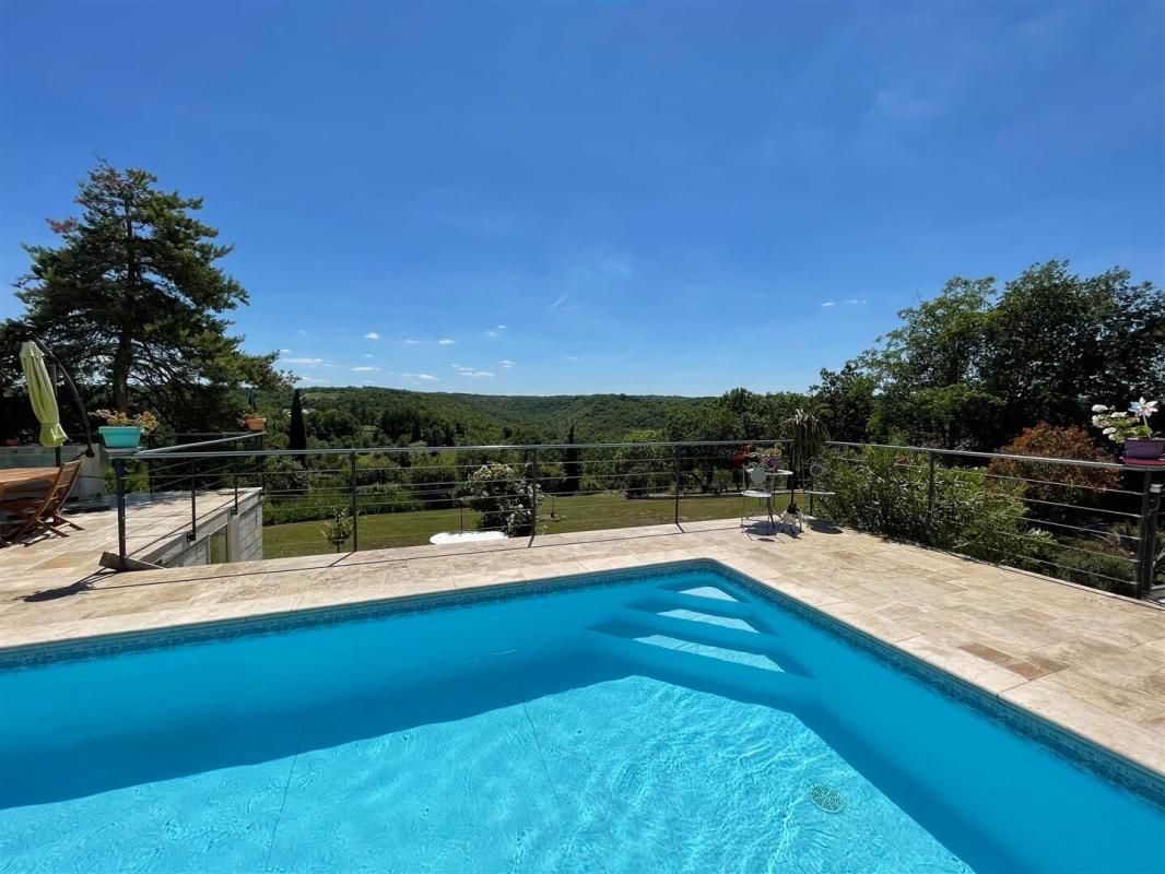 CAHORS Pradines (46090), maison 5 chambres 210 m2 sur 5000 m² de terrain avec piscine 2