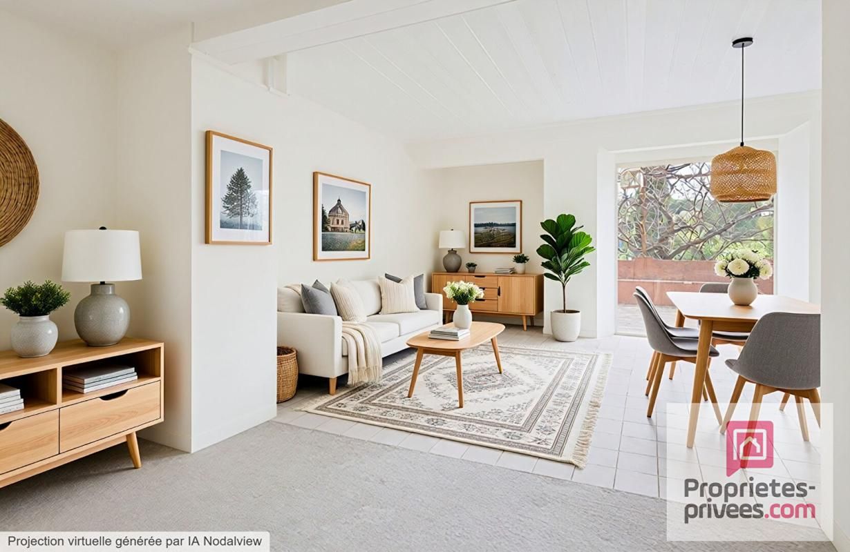 SANARY-SUR-MER Duplex dans bâtisse ancienne à deux pas des plages 2