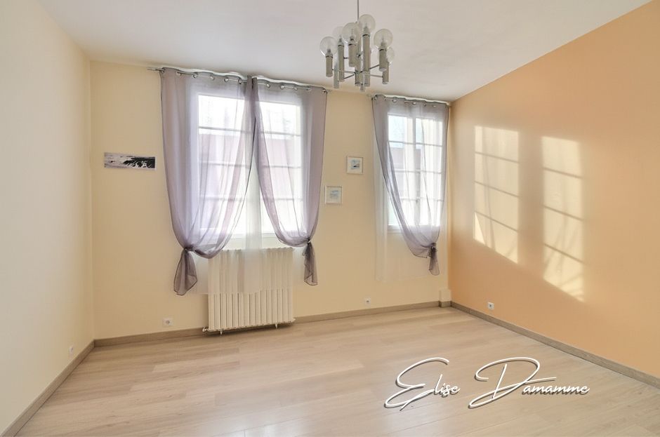 LE HAVRE LE HAVRE - Maison 4 chambres avec garage, cave complète, grenier et petit extérieur 2