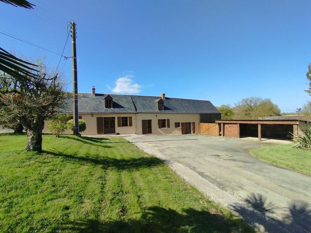 SAINT-MARS-LA-JAILLE Longère (250m²), dépendances et  hangars (1 500m²), Maumusson ( 44540) 1