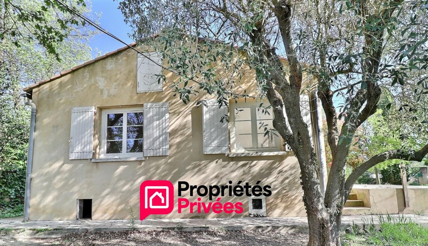 UZES Uzès, direction Nimes, Villa indépendante 1