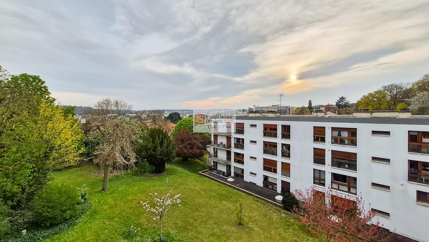 VIROFLAY Appartement  2 balcons 150 m2  calme  5 pièces  Viroflay 4