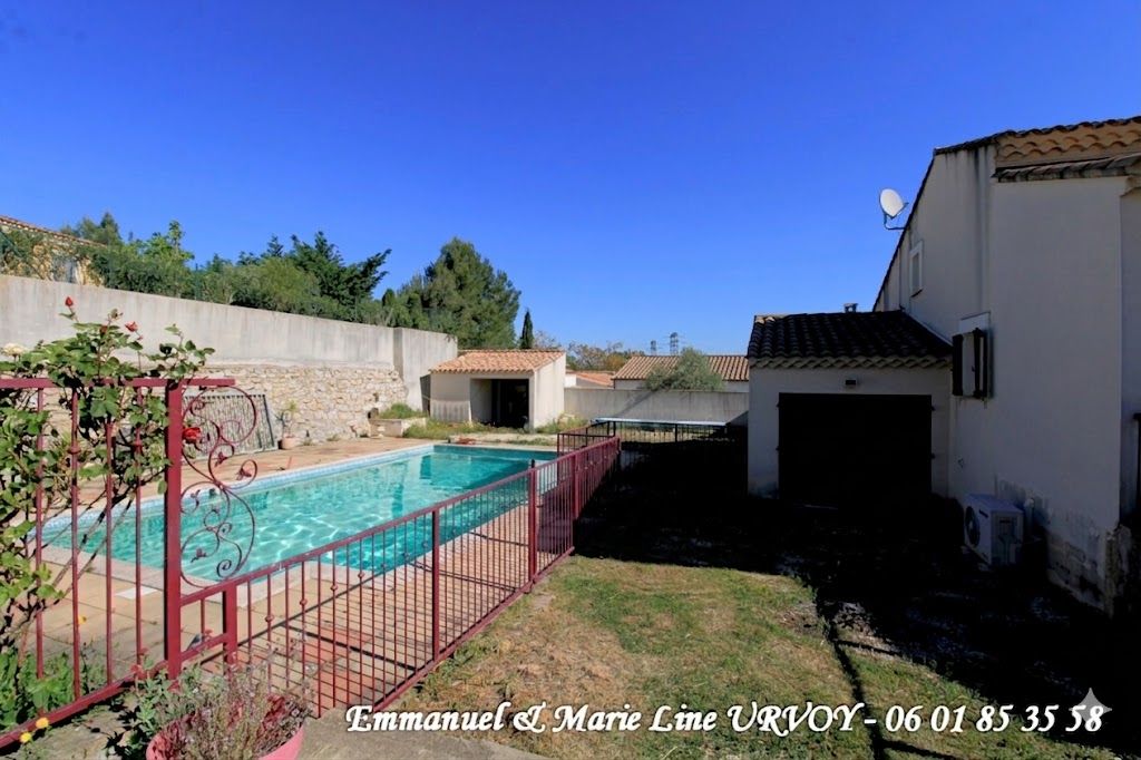 BEAUCAIRE 30300 BEAUCAIRE - Maison 174 m² - idéal familles nombreuses - piscine - jardin - dépendance 36 m² 2