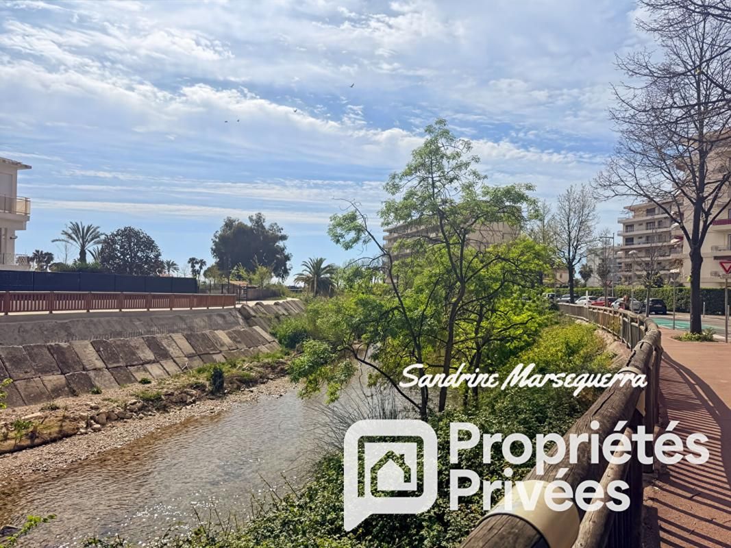 CAGNES-SUR-MER 3 PIÈCES  VUE MER  HIPPODROME   À 150M DES PLAGES 2