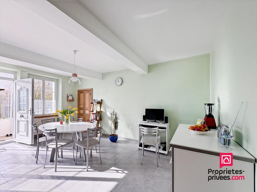 POUILLY-EN-AUXOIS Charmante Maison en pierres avec jardin et dépendance proche Pouilly en Auxois 4