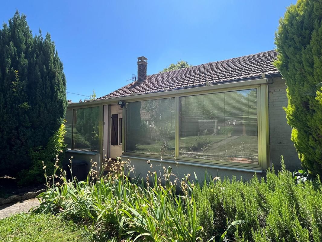 NOYON Maison Noyon 3 pièce(s) 61 m2 + 25 m² Véranda  et Terrain arboré 4