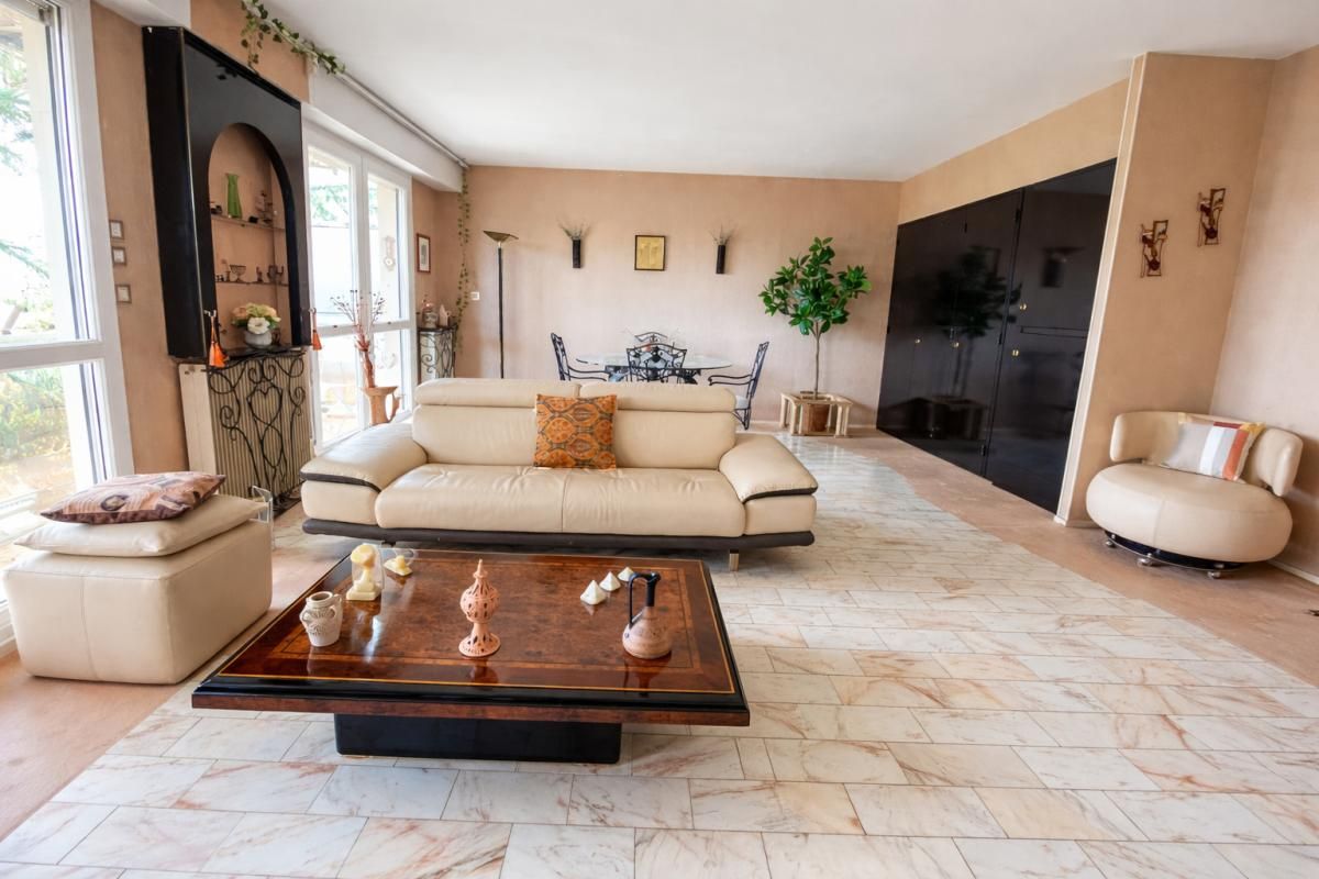 LE BOUSCAT APPARTEMENT T4 AU COEUR DU BOUSCAT 1