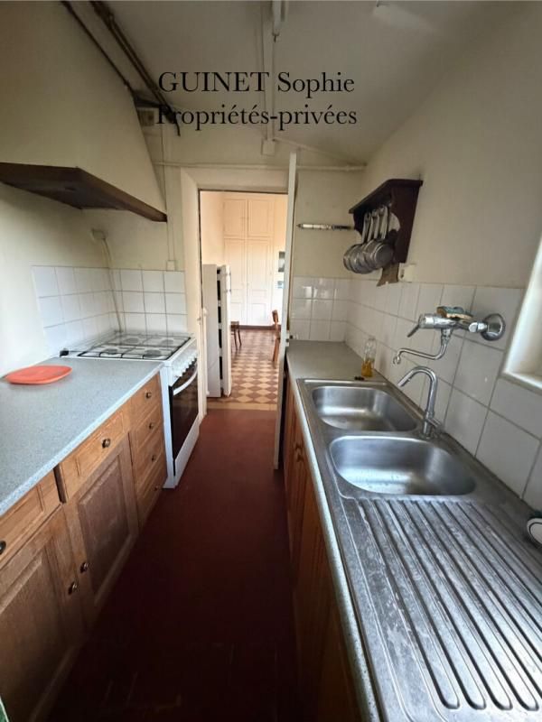 LUCON Maison Lucon 9 pièce(s) 109.11 m2 3