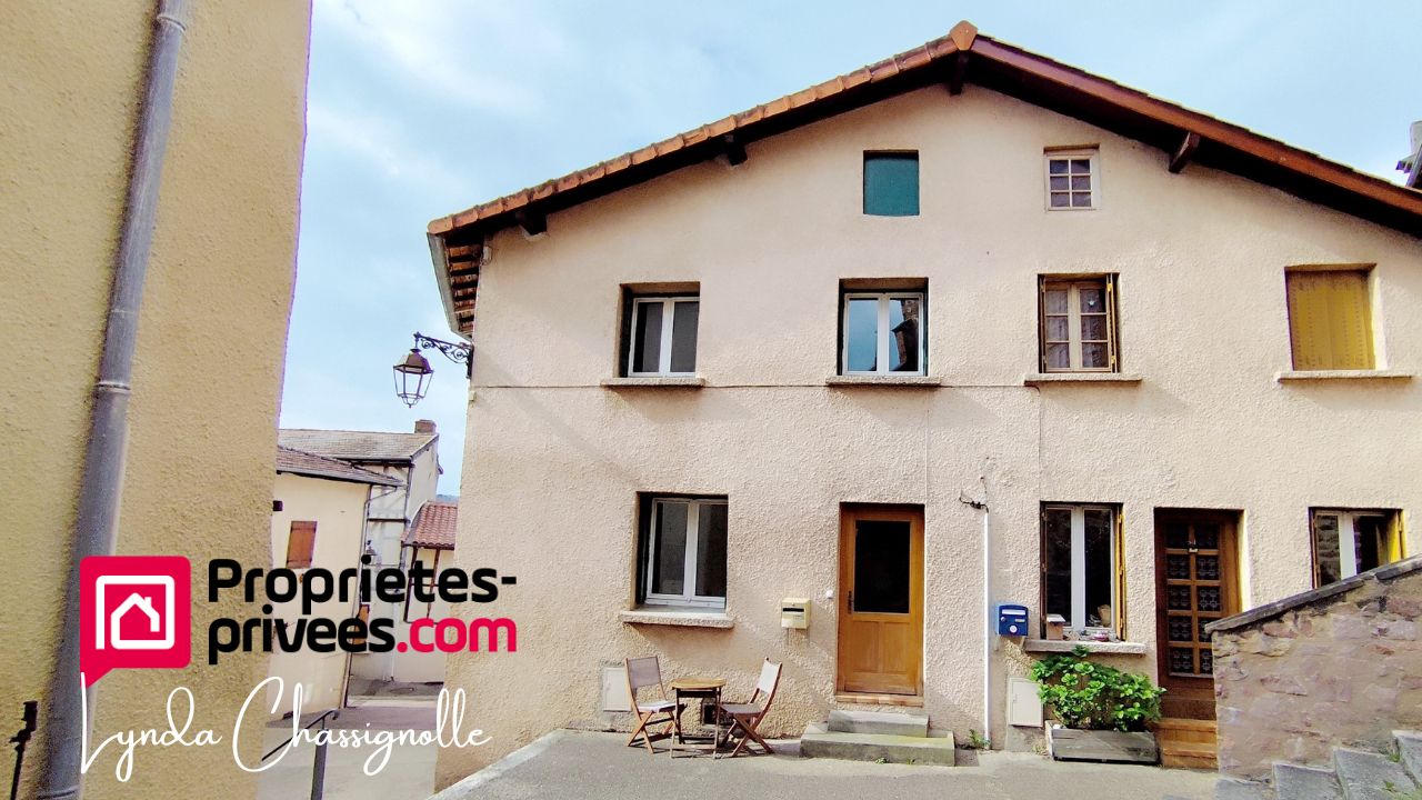 PERREUX Maison de village - rénovée et isolée - Perreux 1