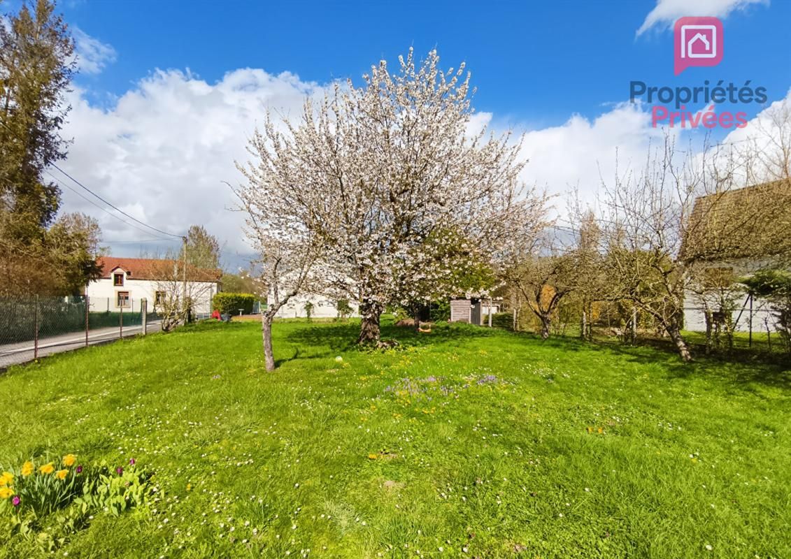 MAIZIERES-LA-GRANDE-PAROISSE Maison Maizieres La Grande Paroisse 3 chambres, terrain, grange, grenier 4