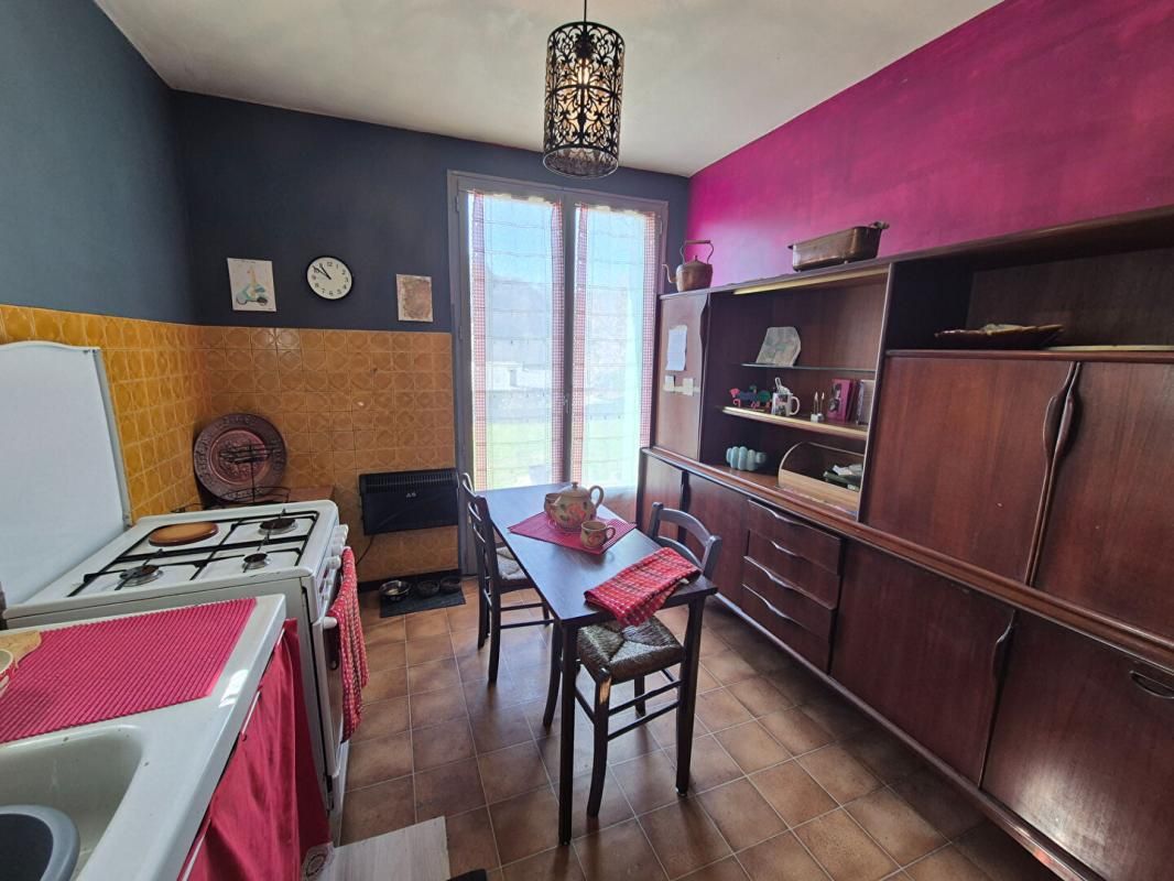 SAINT-CHAMANT Maison Saint Chamant 4 pièce(s) 90 m2 4