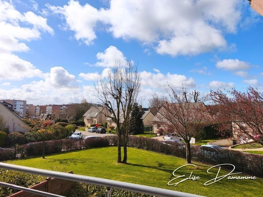 Nouveauté - Appartement lumineux avec terrasse et stationnement dans un environnement calme et verdoyant