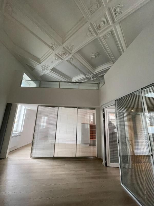 LILLE Bureaux  Vieux Lille 220 m2 1