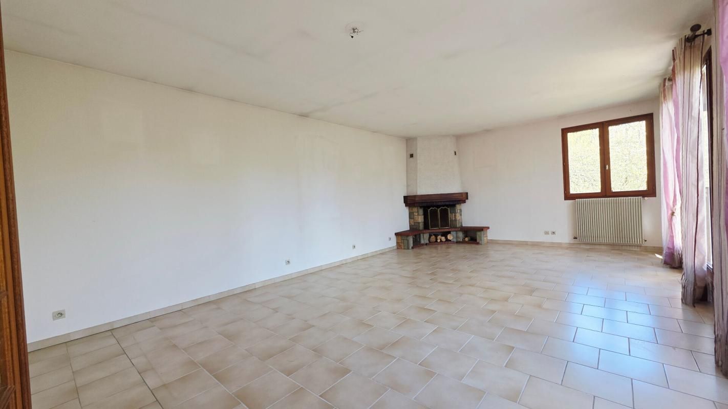 BOURGES BOURGES MAISON 5 PIECES 135M² GARAGE JARDIN 3