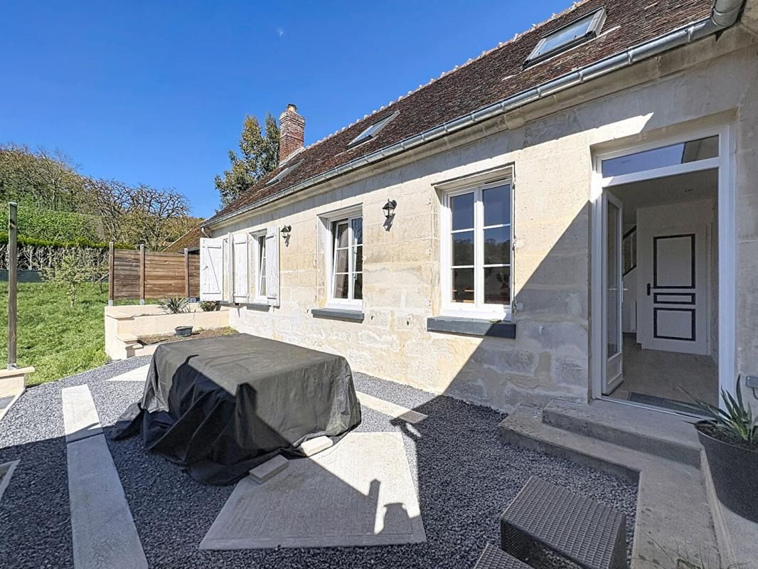 LONGERE - 147M² - 4 CHAMBRES - CAVE VOUTEE - JARDIN - DEPENDANCES - 60129 NEUILLY SOUS CLERMONT