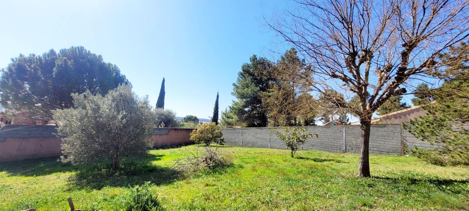 BIZE-MINERVOIS Terrain constructible viabilisé de 475M² Bize Minervois 1