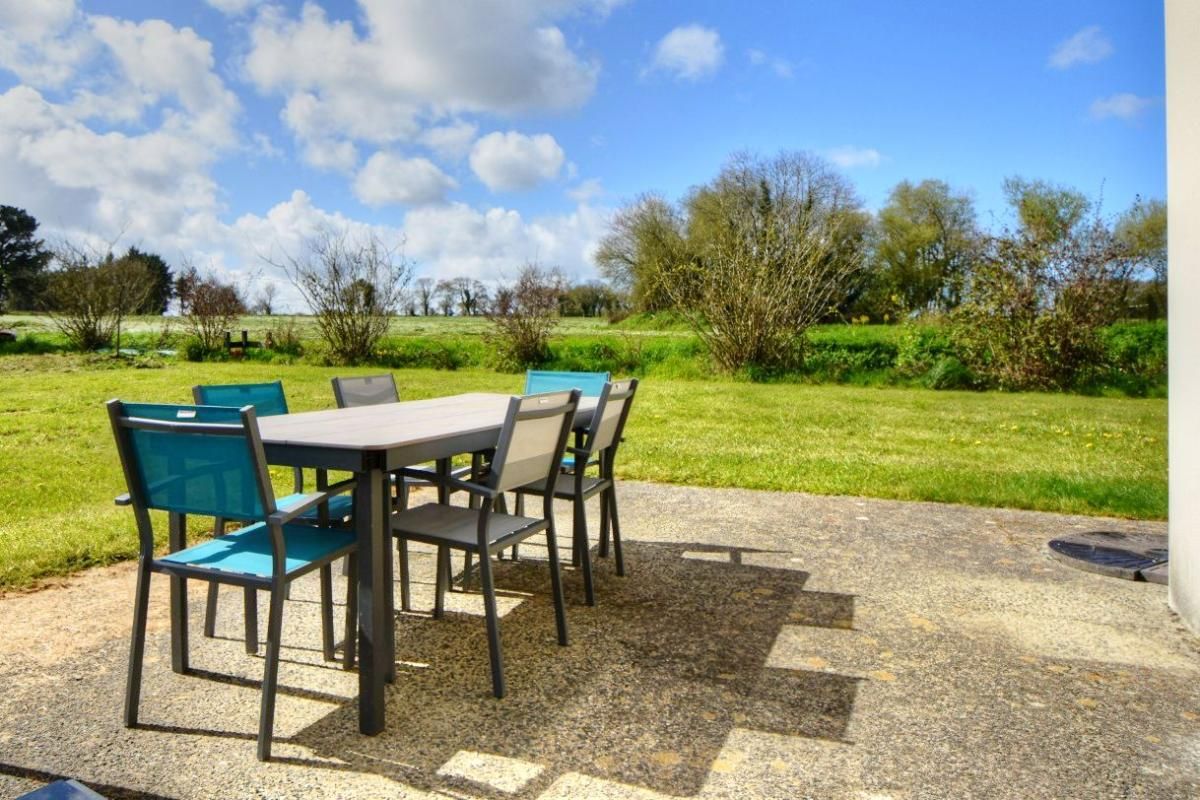 LANNION Maison récente 4 chambres sur 1500 m2 au calme 3