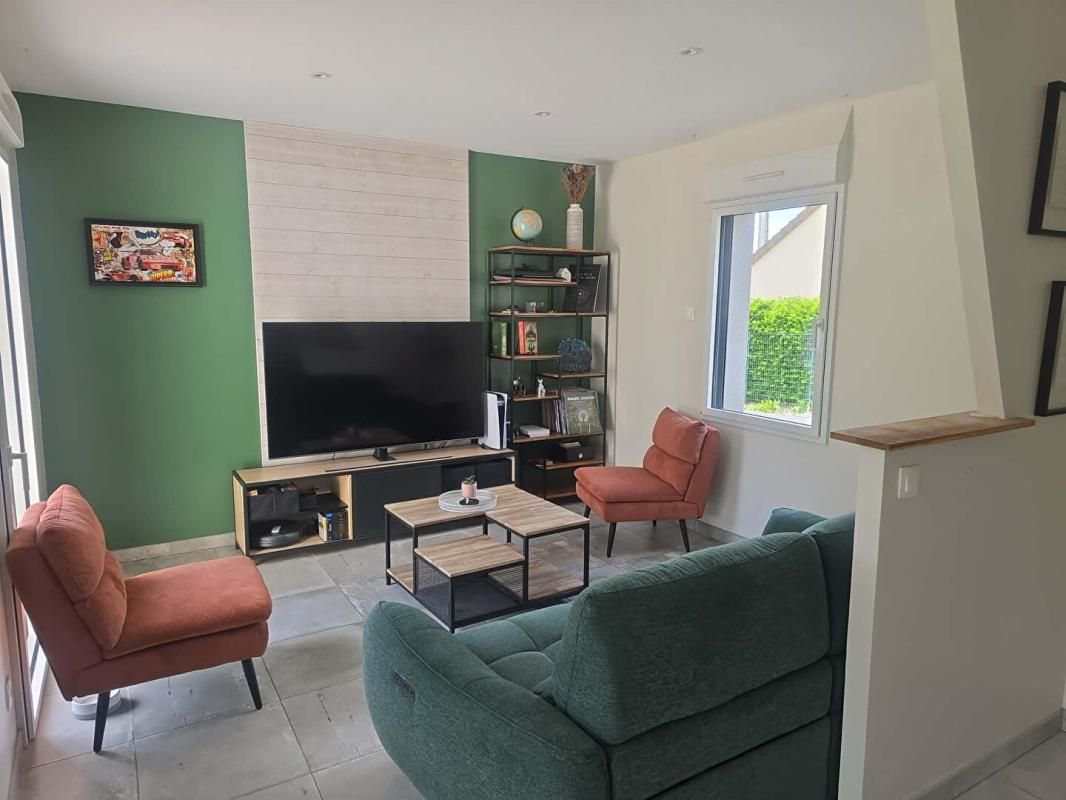 CHEMIRE-LE-GAUDIN Maison 4 CHAMBRES DOUBLE GARAGE 5 pièce(s) 120 m2 4