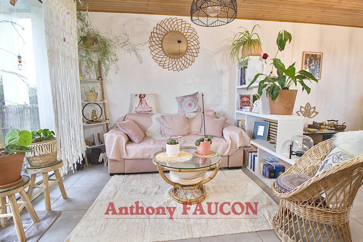 THORIGNY Maison Thorigny 6 pièce(s) 102 m2 3