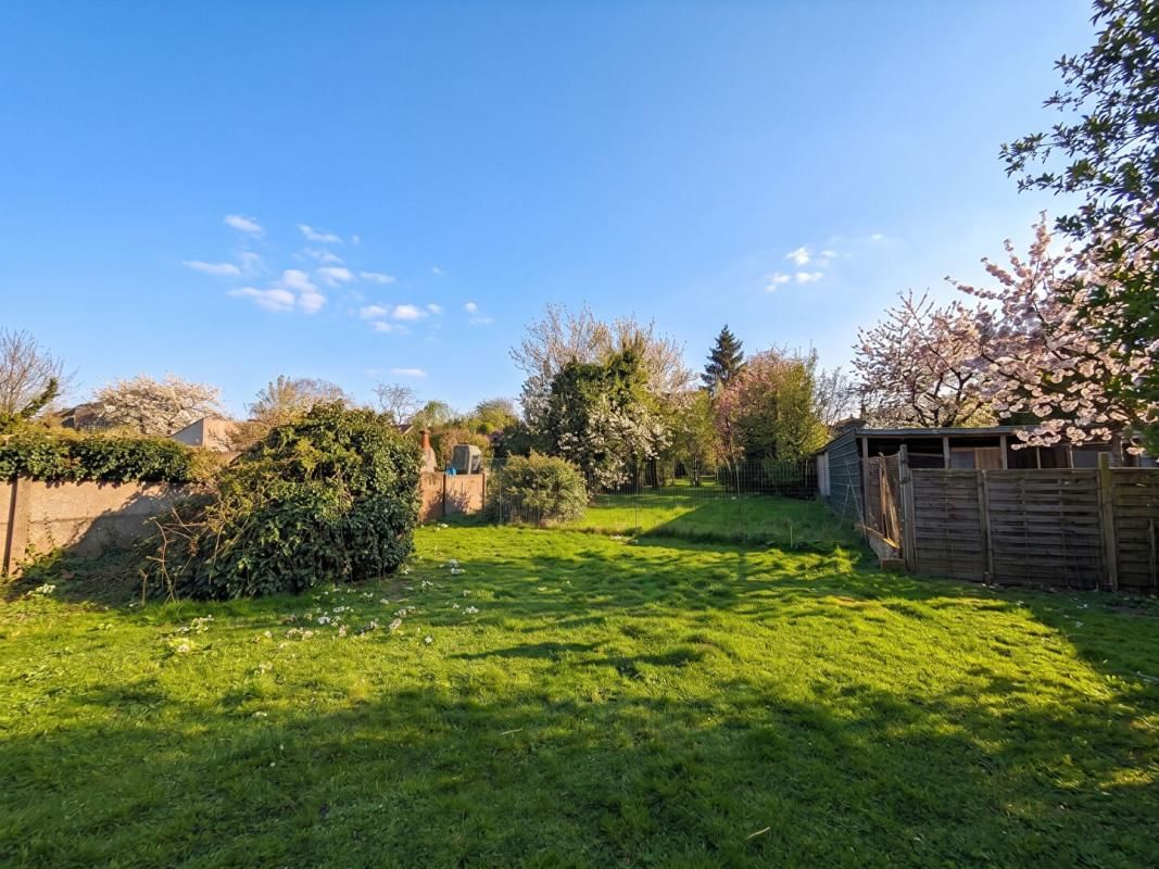 OSNY Terrain à vendre à Osny - Division ou multi-construction possible 4