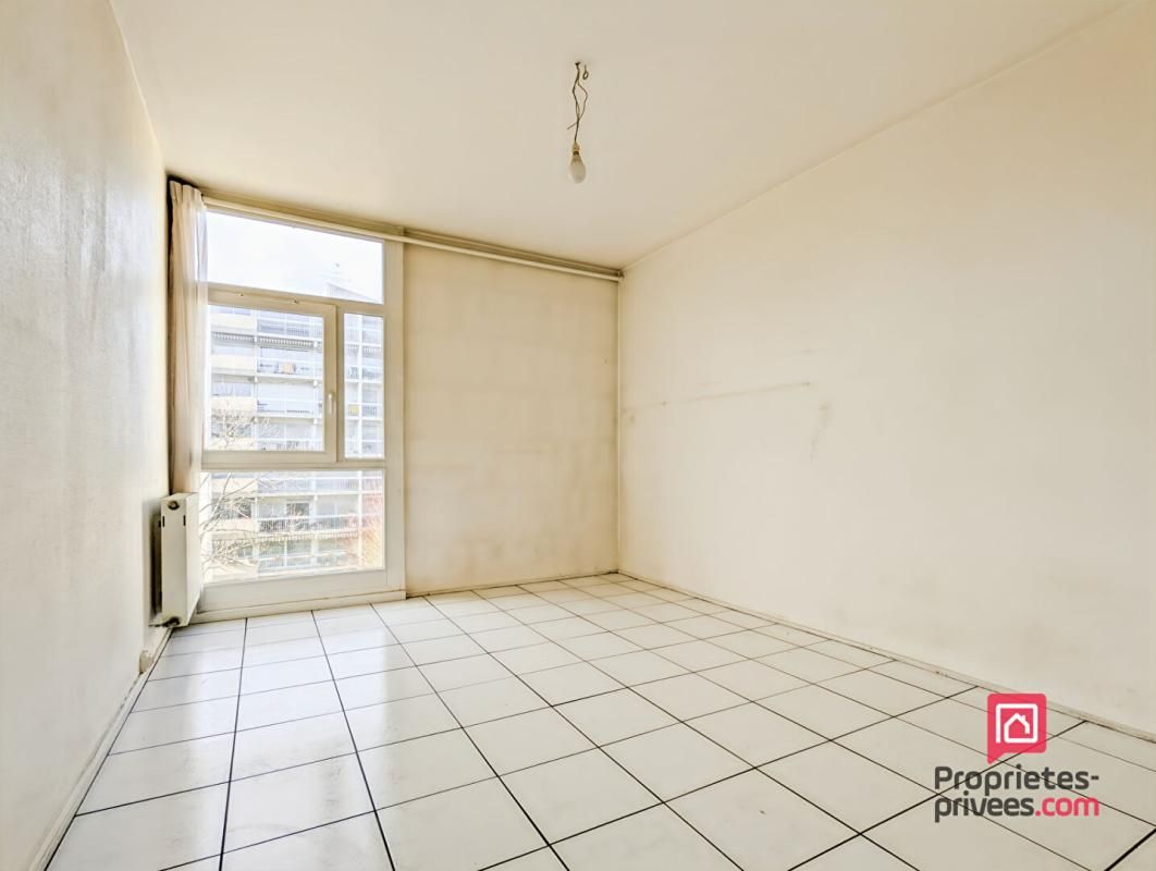 LYON-8E-ARRONDISSEMENT Appartement Lyon 4 pièce(s) 68 m2 2