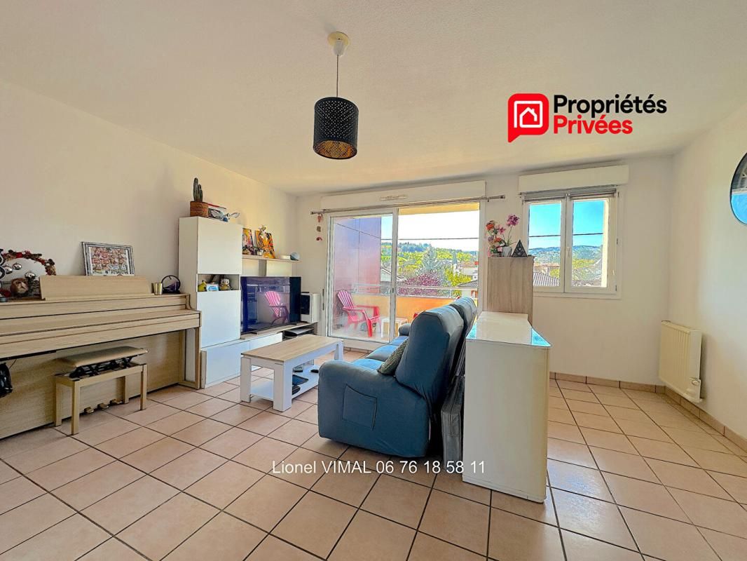 CLERMONT-FERRAND Appartement 2 pièces 46,5m2 avec balcon, garage et parking 2