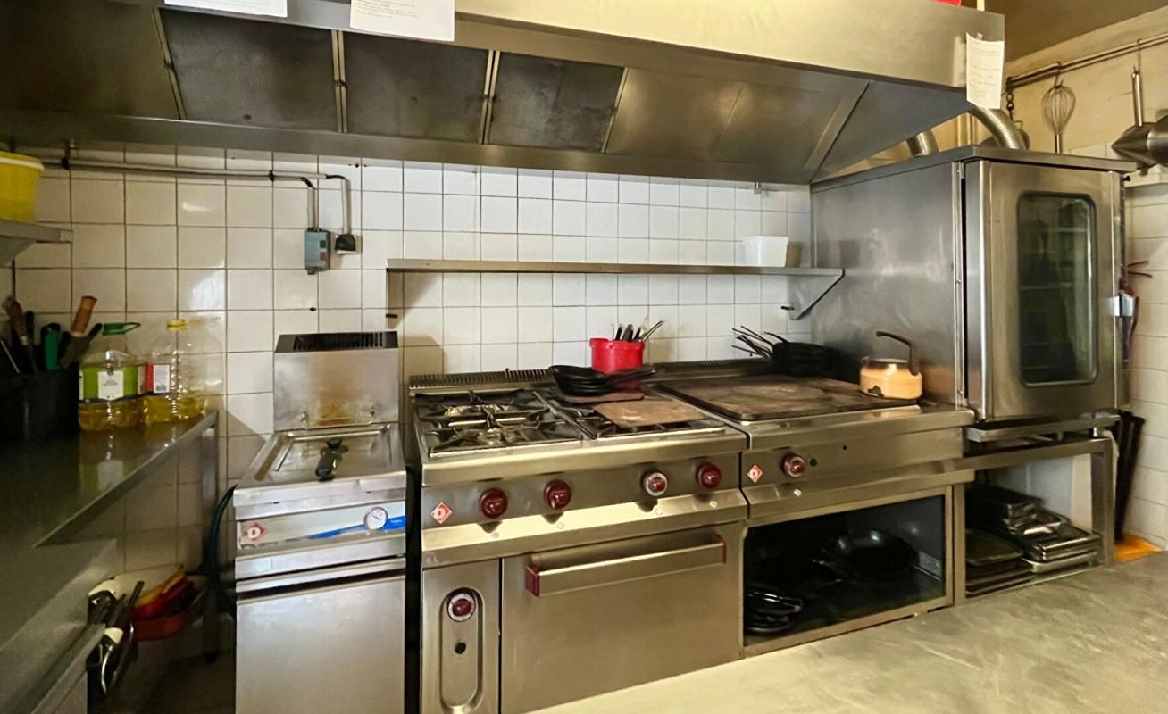 COMPIEGNE NORD COMPIEGNE - RESTAURANT, BAR AVEC TERRASSE ET LOGEMENT 2