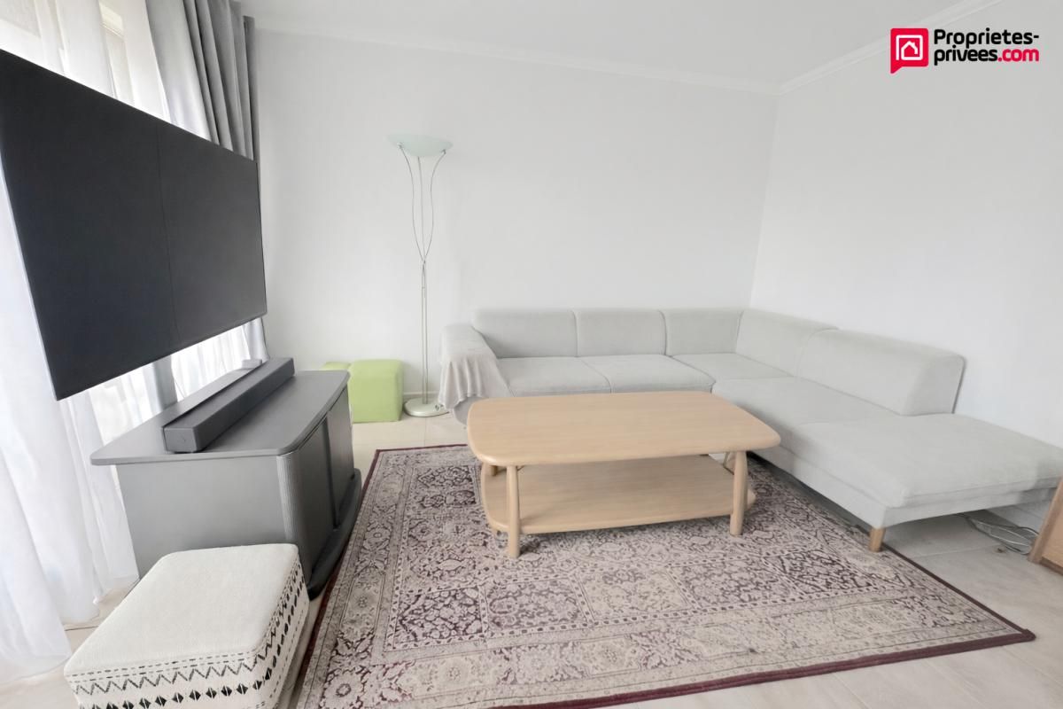 SARCELLES EXCLUSIVITÉ -90 m² -3 CHAMBRES - PARKING + CAVE - À SAISIR ! 2